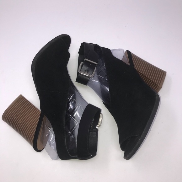 Qupid Black Ankle Strap Heeled Sandals Size: 7.5 - Picture 4 of 10